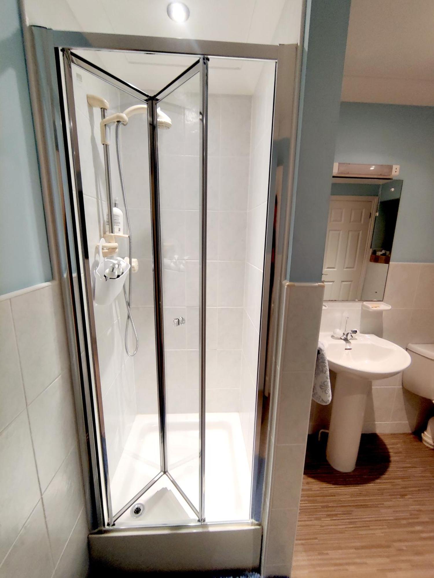 Lovely Private Room With Bathroom Stowey Luaran gambar
